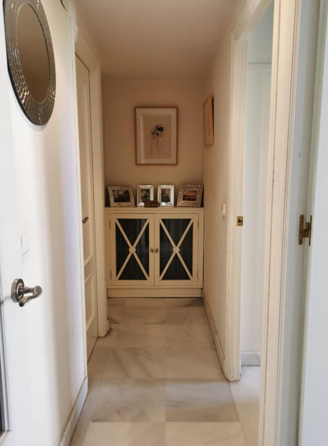Habitacion Agradable Con Bano Individual Севиля Екстериор снимка